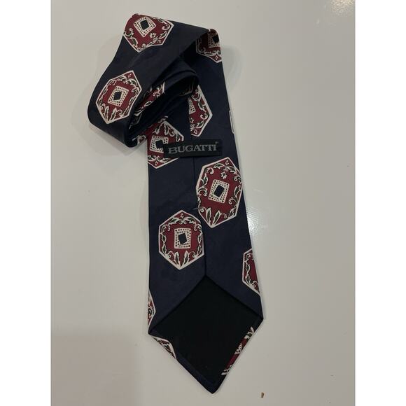 Bugatti Floral Italian Silk Neck Tie Navy Blue Made in USA Vintage 3.50” X 57”